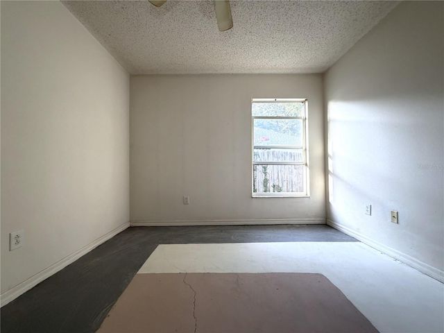 6608 NORTHHAVEN COURT, Riverview, FL 33578