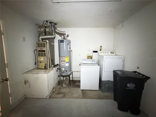 6608 NORTHHAVEN COURT, Riverview, FL 33578