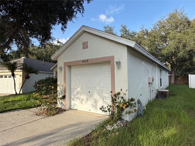6608 NORTHHAVEN COURT, Riverview, FL 33578