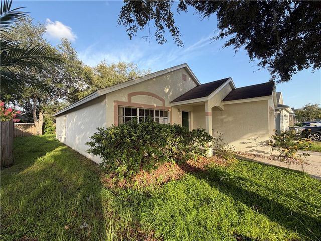 6608 NORTHHAVEN COURT, Riverview, FL 33578