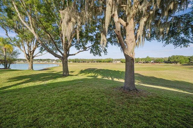 3292 SEVEN SEAS DRIVE, Tavares, FL 32778