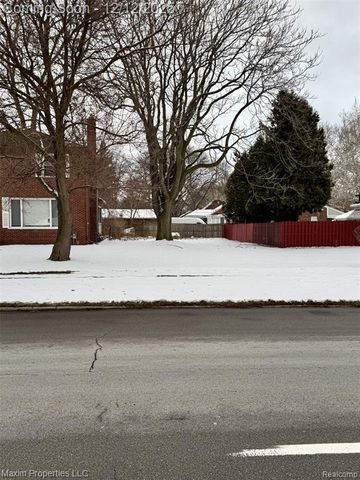 6240 W Outer Drive, Detroit, MI 48235