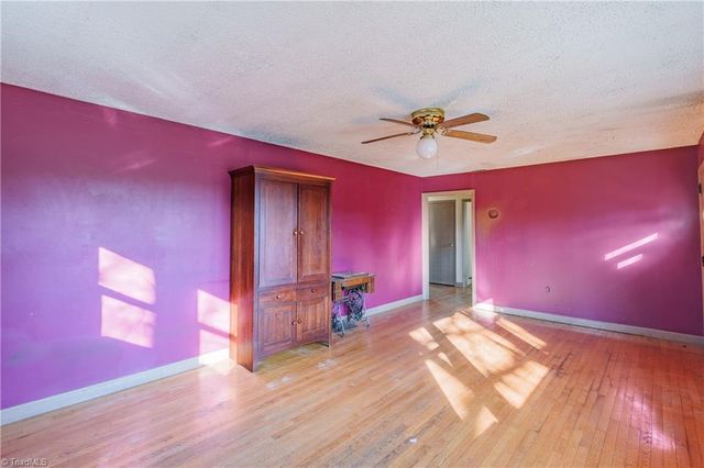 109 Floyd Mountain Lane, Galax, VA 24333