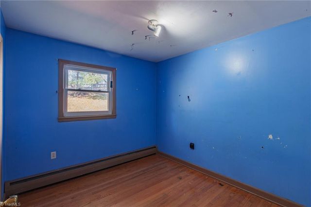 109 Floyd Mountain Lane, Galax, VA 24333