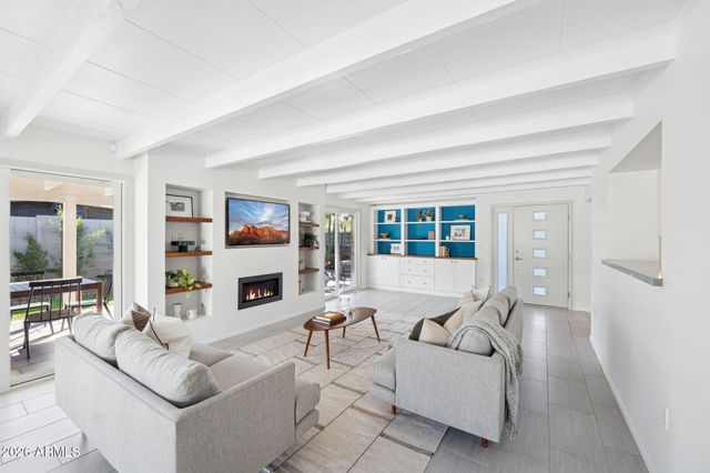 5735 N 11TH Street, Phoenix, AZ 85014