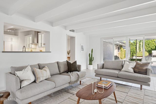 5735 N 11TH Street, Phoenix, AZ 85014