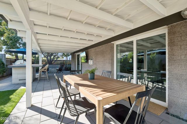 5735 N 11TH Street, Phoenix, AZ 85014