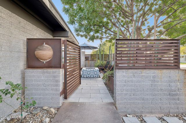 5735 N 11TH Street, Phoenix, AZ 85014