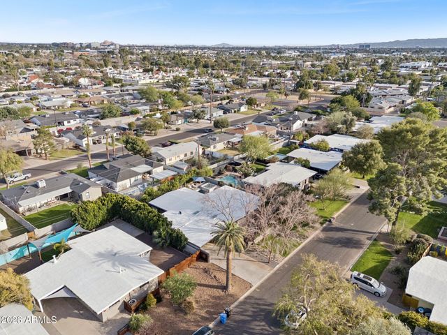 5735 N 11TH Street, Phoenix, AZ 85014