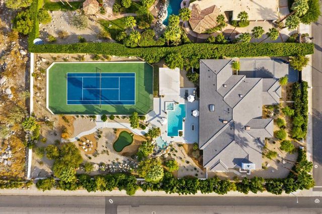 594 W Stevens Road, Palm Springs, CA 92262