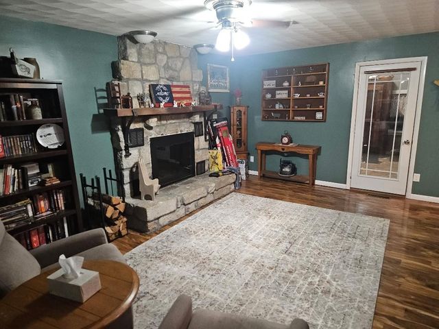 10819 Highway 13, Cumberland City, TN 37050