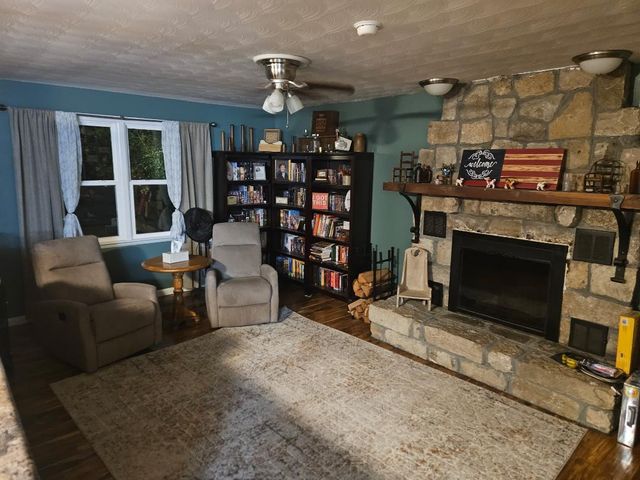 10819 Highway 13, Cumberland City, TN 37050