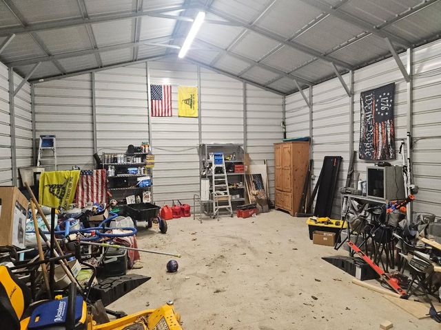 10819 Highway 13, Cumberland City, TN 37050