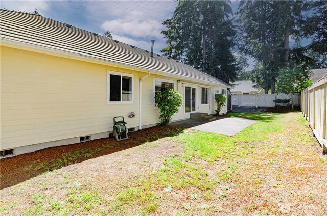 9208 Vancouver Drive NE, Lacey, WA 98516