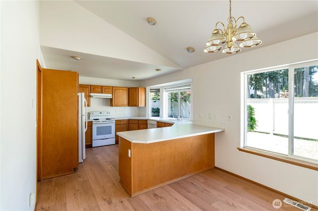 9208 Vancouver Drive NE, Lacey, WA 98516