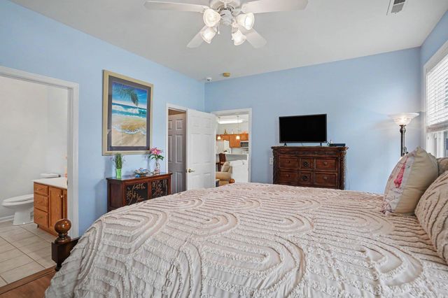 764 Wintercreeper Dr., Longs, SC 29568