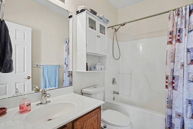 764 Wintercreeper Dr., Longs, SC 29568