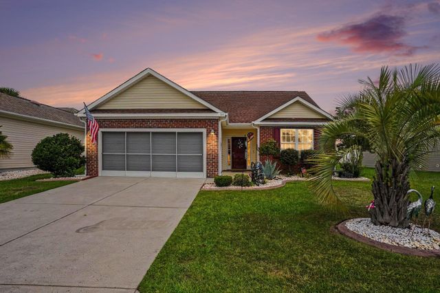 764 Wintercreeper Dr., Longs, SC 29568