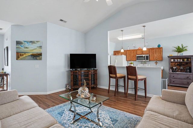 764 Wintercreeper Dr., Longs, SC 29568