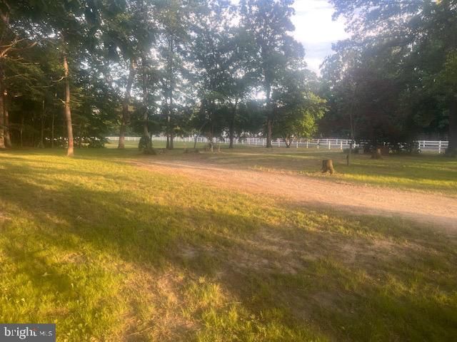 10557 HERITAGE RD, Lincoln, DE 19960