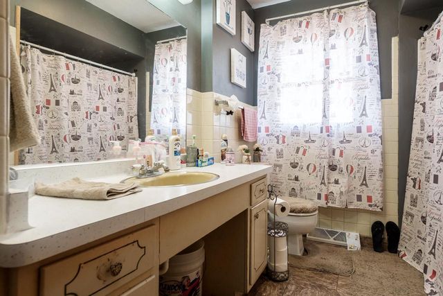 1619 6th Street, Beloit, WI 53511