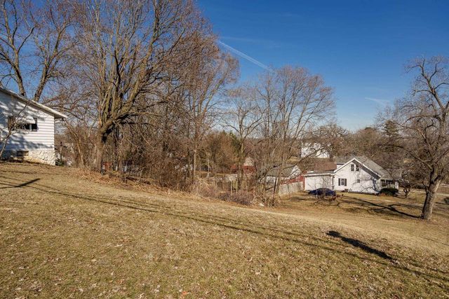 1619 6th Street, Beloit, WI 53511