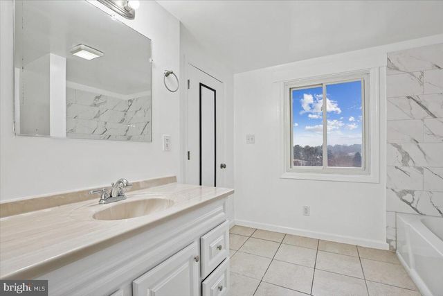 19105 CANADIAN CT, Gaithersburg, MD 20886