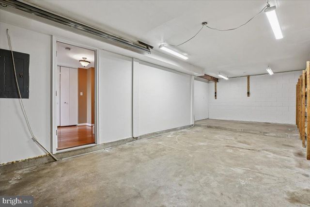 19105 CANADIAN CT, Gaithersburg, MD 20886