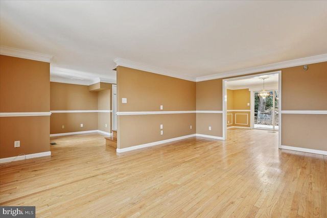 19105 CANADIAN CT, Gaithersburg, MD 20886