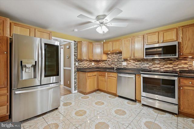 19105 CANADIAN CT, Gaithersburg, MD 20886