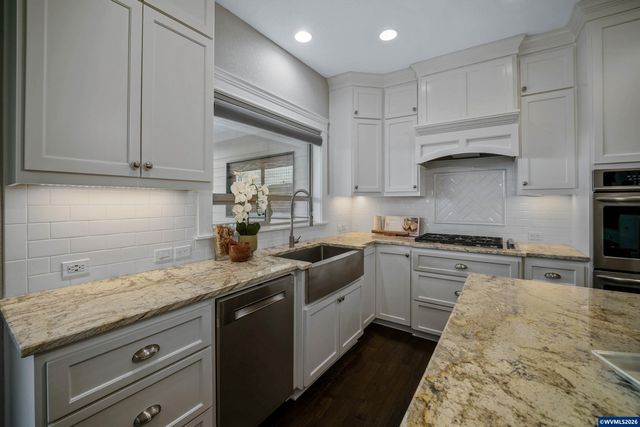 5760 Barbaresco St S, Salem, OR 97306
