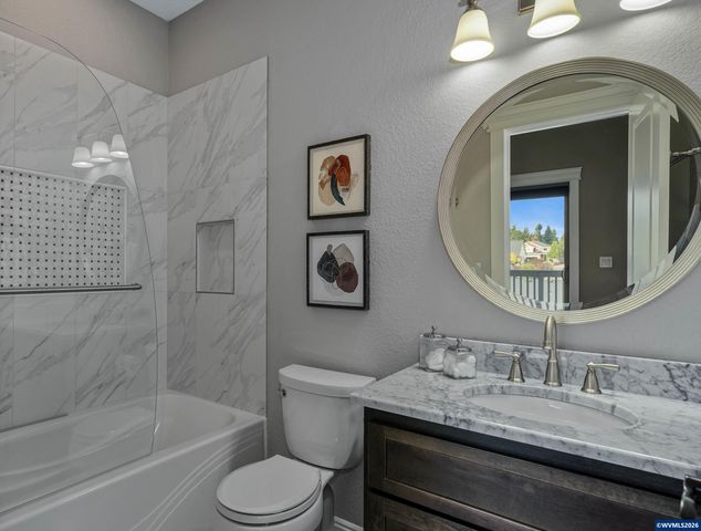 5760 Barbaresco St S, Salem, OR 97306