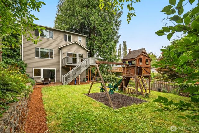19036 18th Avenue NE, Shoreline, WA 98155