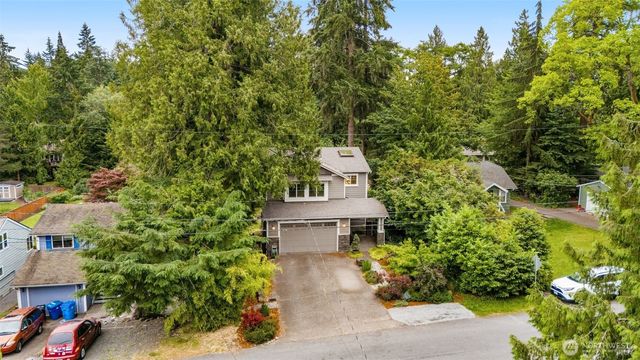 19036 18th Avenue NE, Shoreline, WA 98155