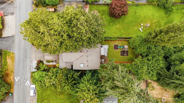 19036 18th Avenue NE, Shoreline, WA 98155