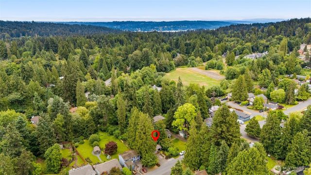 19036 18th Avenue NE, Shoreline, WA 98155