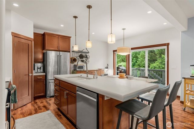 19036 18th Avenue NE, Shoreline, WA 98155