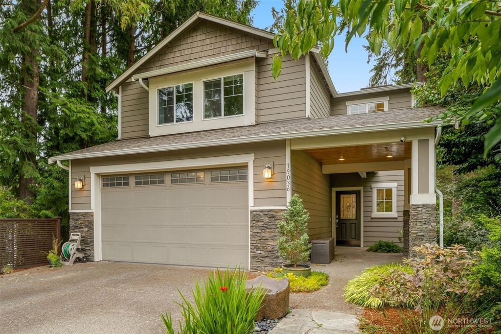 19036 18th Avenue NE, Shoreline, WA 98155