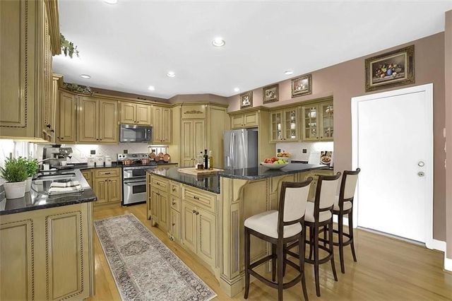 1340 Eryn Circle, Suwanee, GA 30024