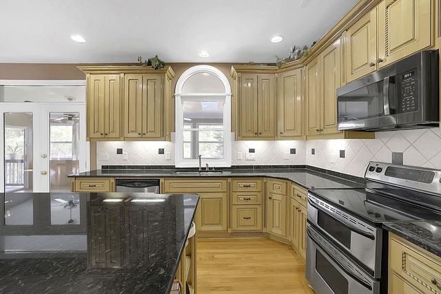 1340 Eryn Circle, Suwanee, GA 30024