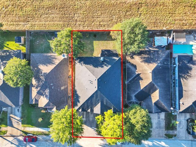 16627 Roseglade Drive, Cypress, TX 77429