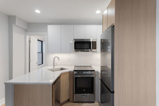 6026 N Winthrop Avenue 5B, Chicago, IL 60660