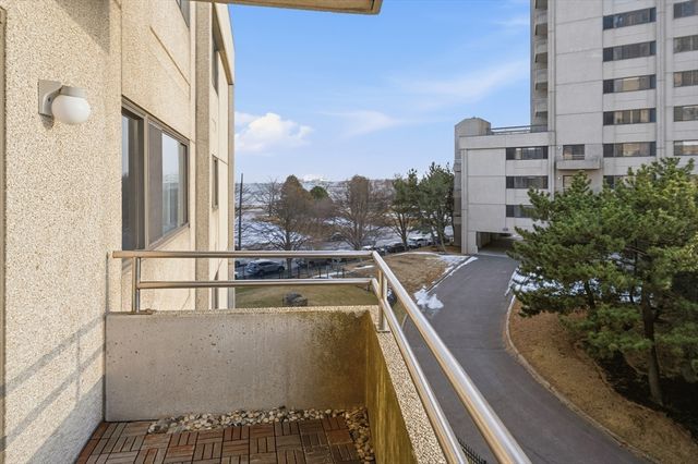 376 Ocean Ave 309, Revere, MA 02151