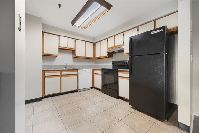 376 Ocean Ave 309, Revere, MA 02151