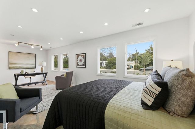 3330 Stockton Place, Palo Alto, CA 94303