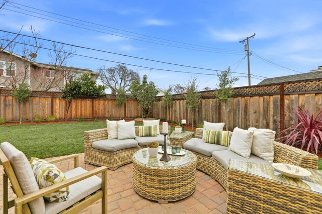 3330 Stockton Place, Palo Alto, CA 94303