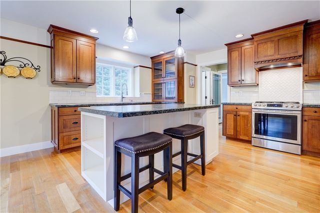 620 Saurer Farms Drive, Victor, NY 14564