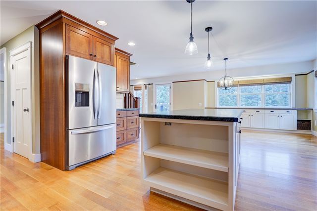 620 Saurer Farms Drive, Victor, NY 14564