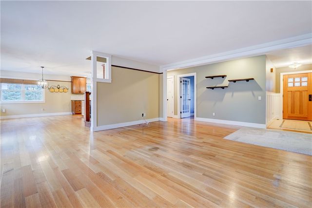 620 Saurer Farms Drive, Victor, NY 14564