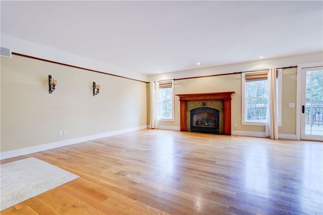 620 Saurer Farms Drive, Victor, NY 14564